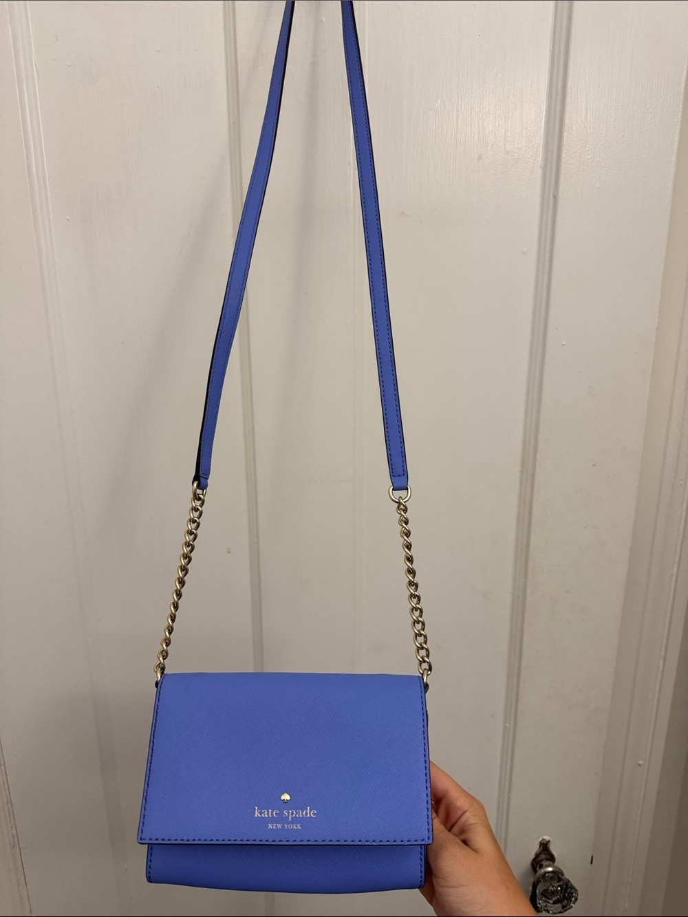 Kate Spade cobalt blue crossbody wallet with gold chain